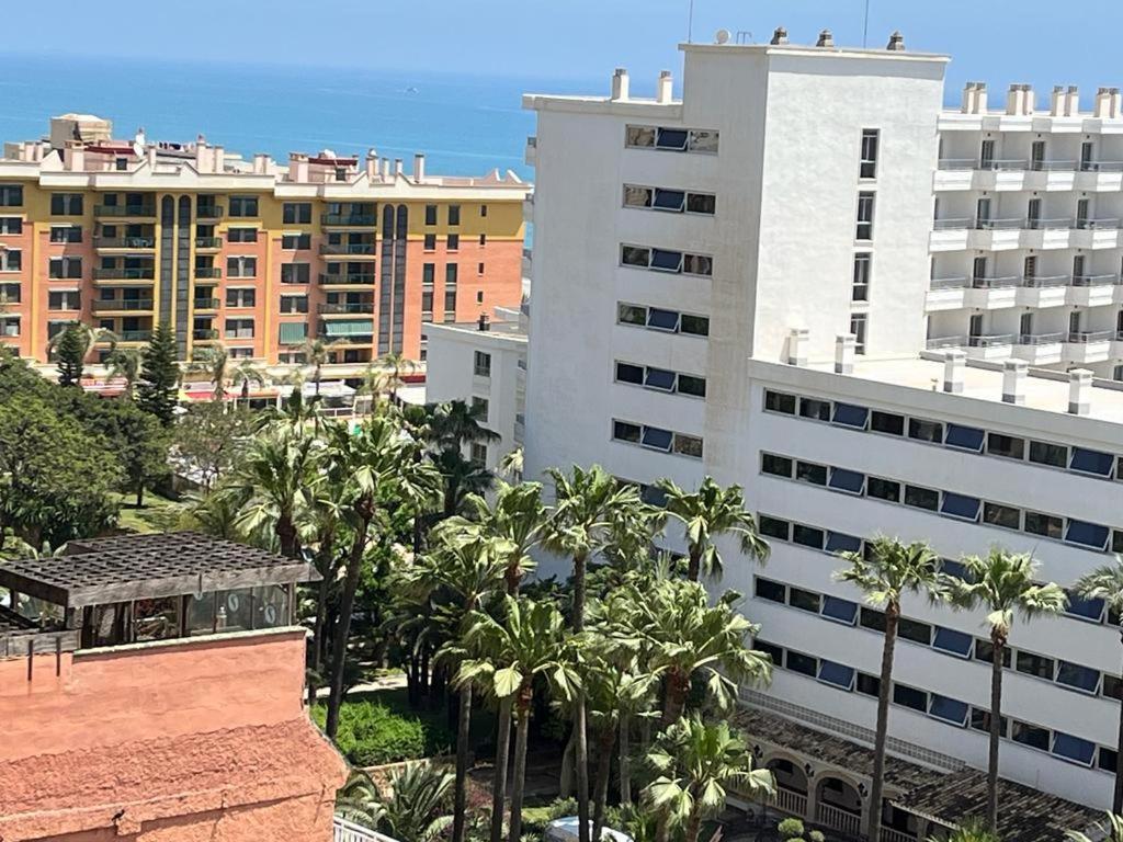 Panorama Apartment With Sea Views By Namaste Elite トレモリノス エクステリア 写真