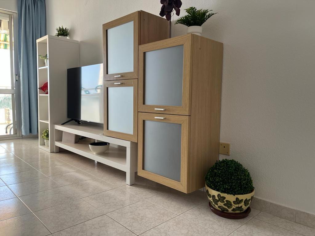Panorama Apartment With Sea Views By Namaste Elite トレモリノス エクステリア 写真